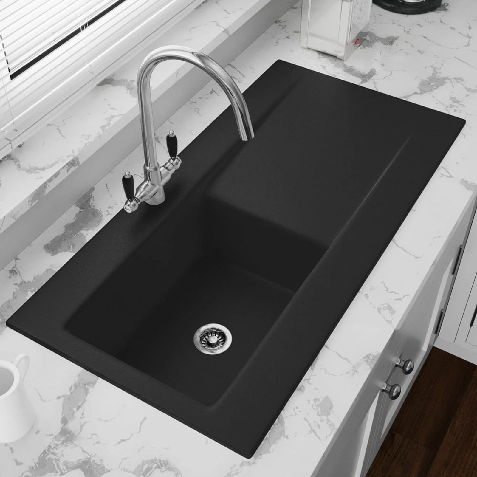 Astini Desire 100 1.0 Bowl Ceramic Kitchen Sink & Waste with Matt Finish Astini