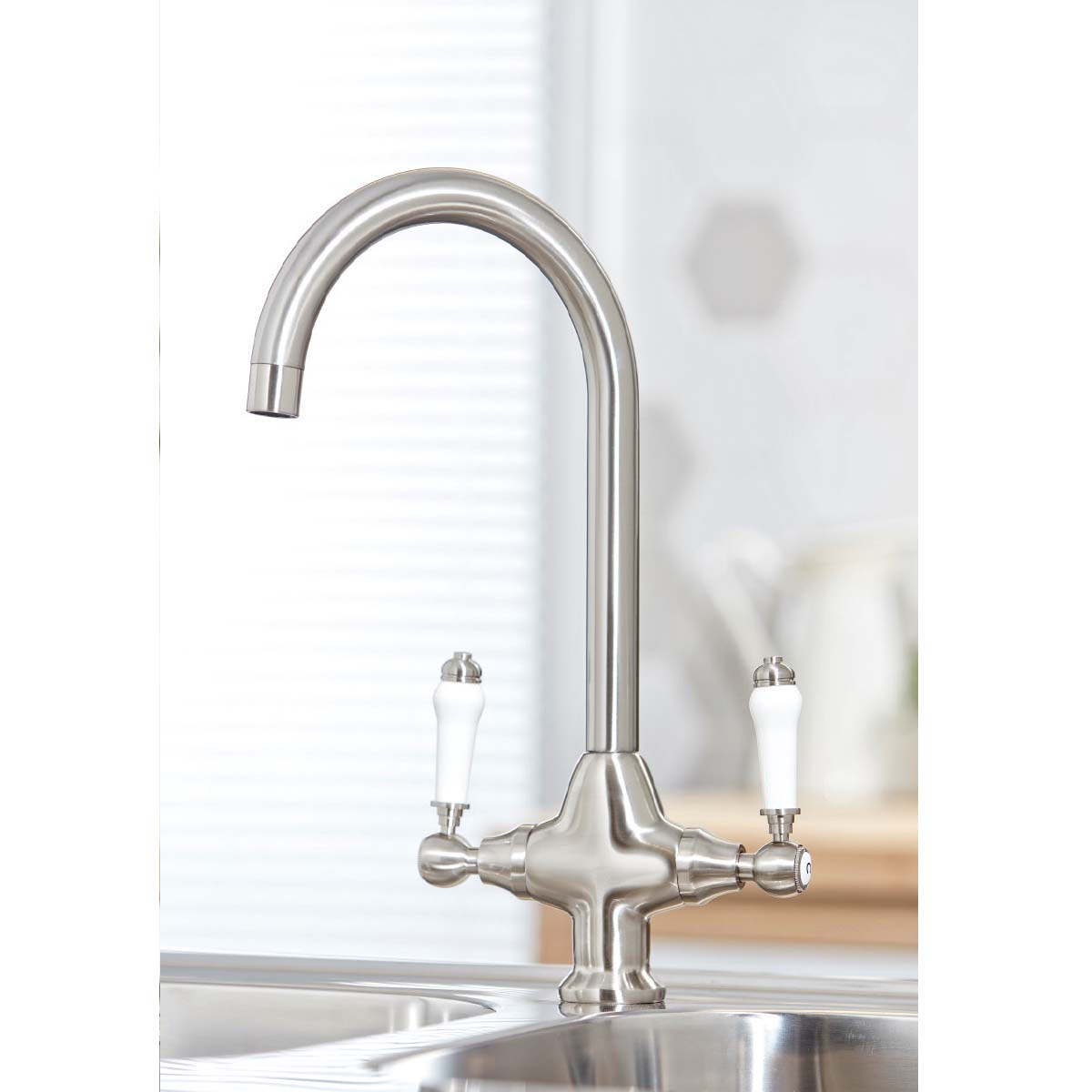 Scudo Harrogate Kitchen Mixer Tap Scudo