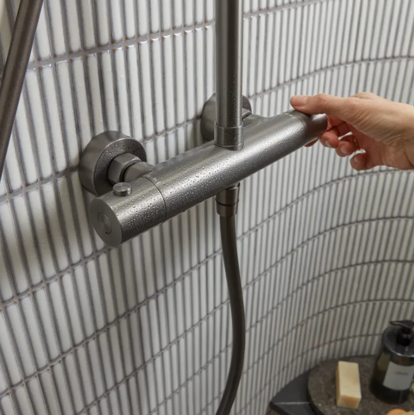 Tavistock Quantum Dual Function Bar Shower System Tavistock